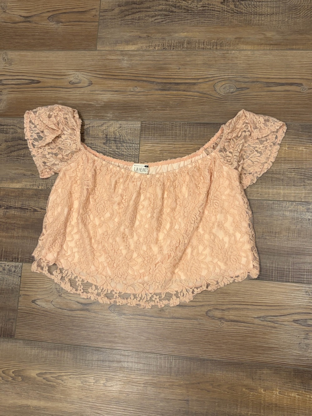 La Hearts Peach Lace‎ Crop Top